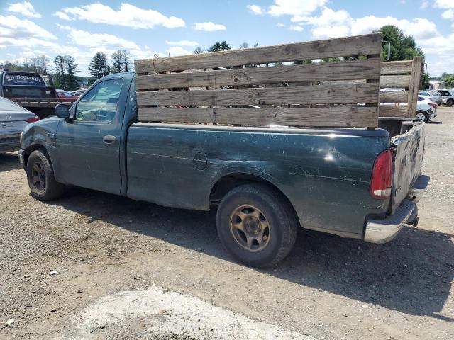 1FTRF17232NA25581 - 2002 FORD F150 GREEN photo 2