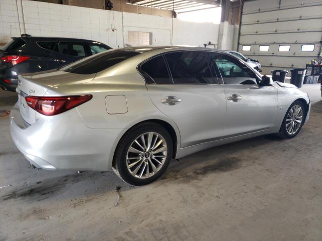 JN1EV7AR8KM559095 - 2019 INFINITI Q50 LUXE SILVER photo 3