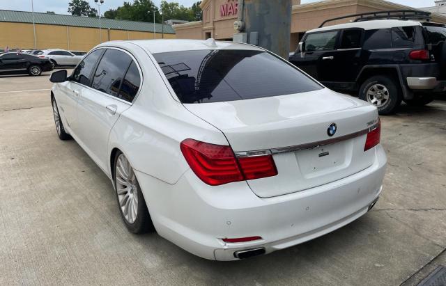 WBAKC8C5XCC434836 - 2012 BMW ALPINA B7 LXI WHITE photo 3