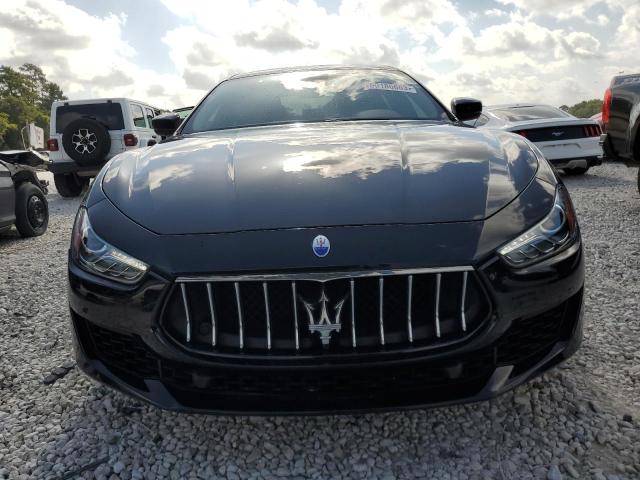 ZAM57YTA4J1287189 - 2018 MASERATI GHIBLI S BLACK photo 5