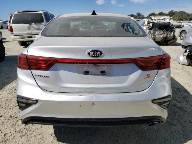 3KPF34AD9KE069788 - 2019 KIA FORTE GT LINE SILVER photo 6