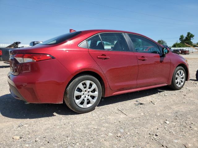 5YFEPMAE2NP343599 - 2022 TOYOTA COROLLA LE MAROON photo 3