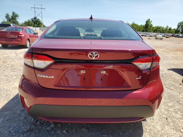5YFEPMAE2NP343599 - 2022 TOYOTA COROLLA LE MAROON photo 6