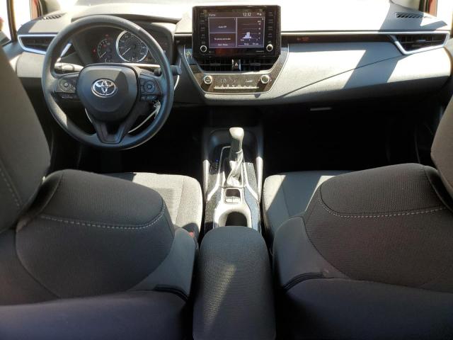 5YFEPMAE2NP343599 - 2022 TOYOTA COROLLA LE MAROON photo 8
