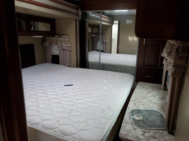 4YDT32622FB453927 - 2015 KEYSTONE OUTBACK CREAM photo 5