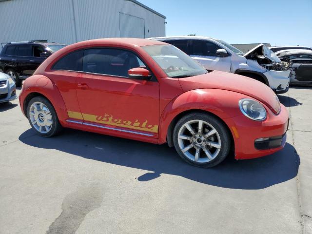 3VWJP7AT9CM602265 - 2012 VOLKSWAGEN BEETLE RED photo 4