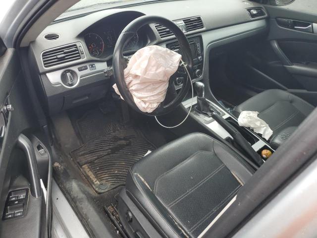 1VWBN7A39CC024082 - 2012 VOLKSWAGEN PASSAT SE SILVER photo 8