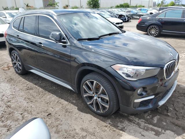 WBXHT3C58K5L36670 - 2019 BMW X1 XDRIVE28I BLACK photo 4