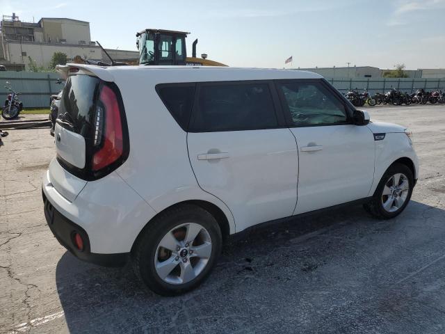 KNDJN2A21H7428776 - 2017 KIA SOUL WHITE photo 3