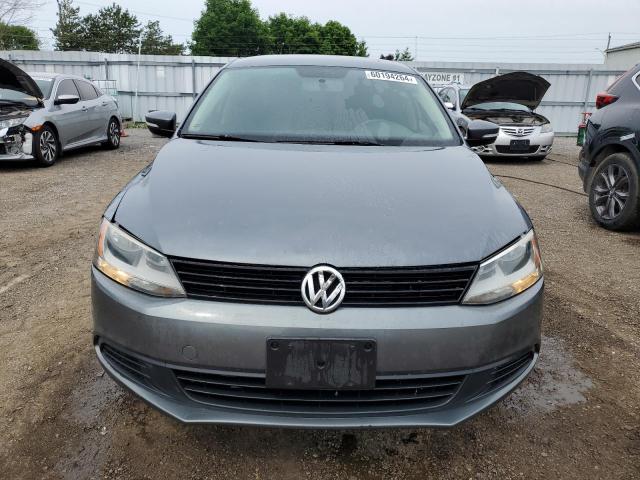 3VWDK7AJ1DM364696 - 2013 VOLKSWAGEN JETTA SE GRAY photo 5