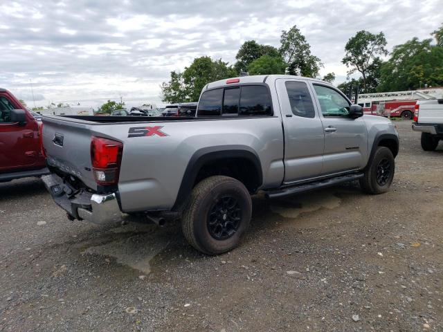 3TYSZ5AN3PT127147 - 2023 TOYOTA TACOMA ACCESS CAB ვერცხლისფერი ფოტო 3