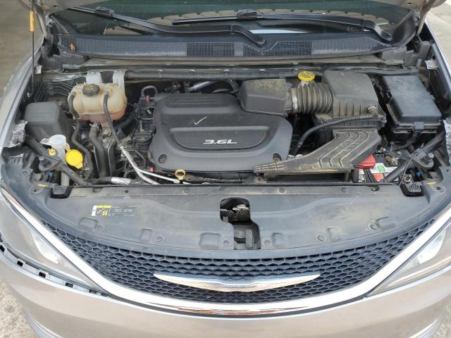 2C4RC1GG4JR245995 - 2018 CHRYSLER PACIFICA LIMITED SILVER photo 12