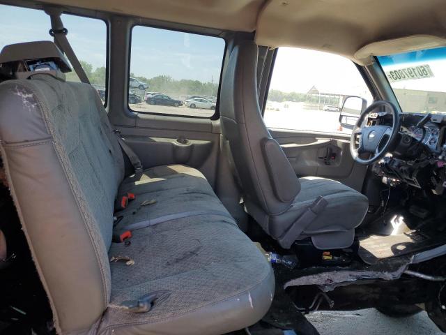 1GAZG1FG4C1141626 - 2012 CHEVROLET EXPRESS G3 LT WHITE photo 11