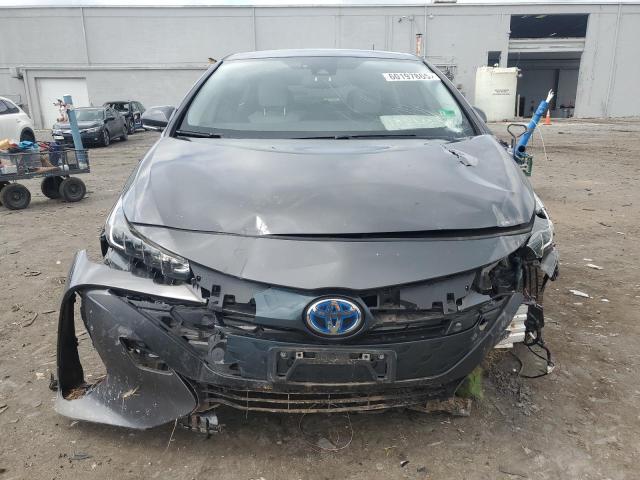 JTDKARFP5H3037621 - 2017 TOYOTA PRIUS PRIM ნაცრისფერი ფოტო 5