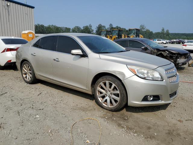 1G11H5SA4DF304962 - 2013 CHEVROLET MALIBU LTZ ბეჟი ფოტო 4