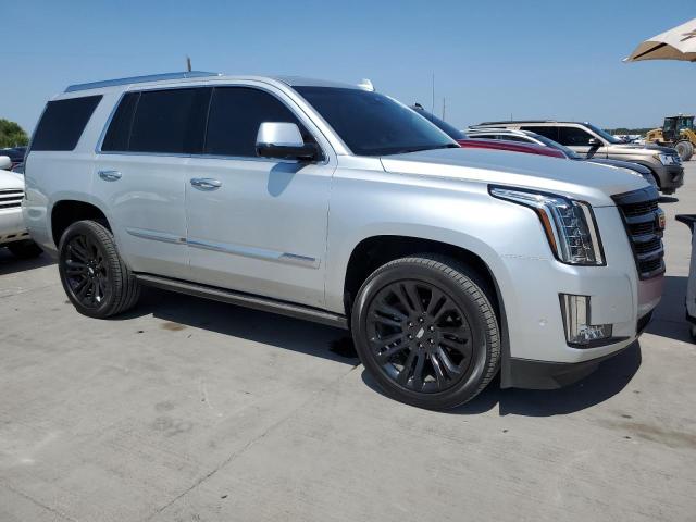 1GYS3BKJ2LR189567 - 2020 CADILLAC ESCALADE LUXURY SILVER photo 4