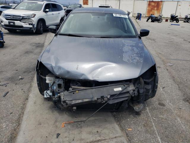 3VW2K7AJ8EM230325 - 2014 VOLKSWAGEN JETTA BASE Grau Foto 5