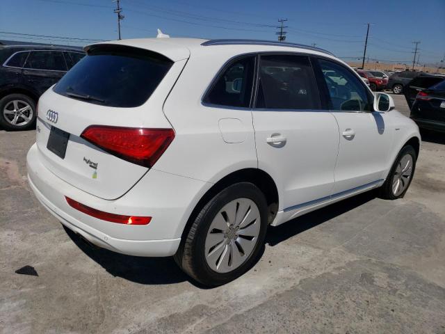 WA1C8AFP9DA002646 - 2013 AUDI Q5 PREMIUM HYBRID WHITE photo 3