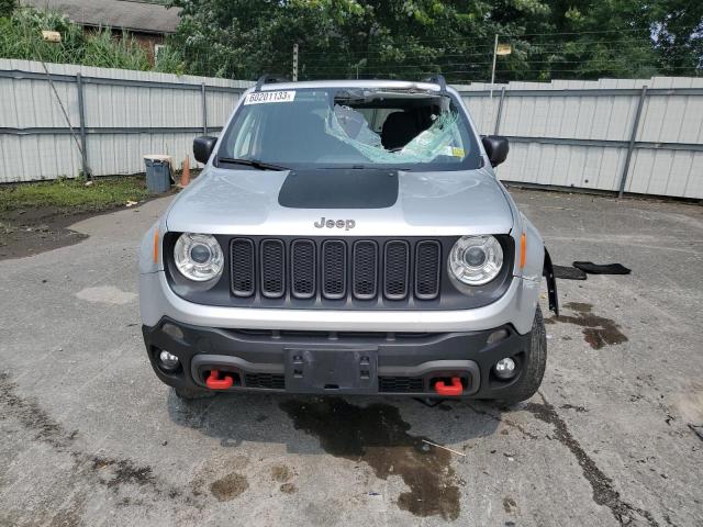 ZACCJBCB3JPG97386 - 2018 JEEP RENEGADE TRAILHAWK SILVER photo 5