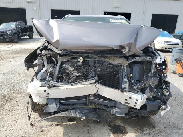 5TDKKRFHXGS174380 - 2016 TOYOTA HIGHLANDER XLE GRAY photo 5