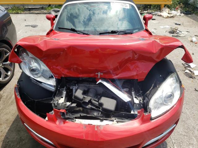 1G8MC35B38Y132858 - 2008 SATURN SKY RED photo 11