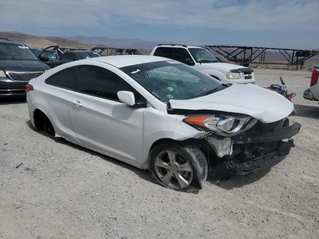 KMHDH6AE5DU016695 - 2013 HYUNDAI ELANTRA CO GS WHITE photo 4