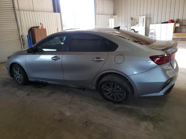 3KPF54AD4PE604396 - 2023 KIA FORTE GT LINE SILVER photo 2