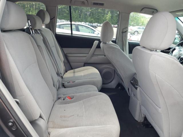 5TDBK3EH3BS056663 - 2011 TOYOTA HIGHLANDER BASE رمادي صورة 11