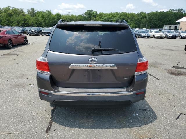 5TDBK3EH3BS056663 - 2011 TOYOTA HIGHLANDER BASE رمادي صورة 6
