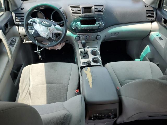 5TDBK3EH3BS056663 - 2011 TOYOTA HIGHLANDER BASE رمادي صورة 8