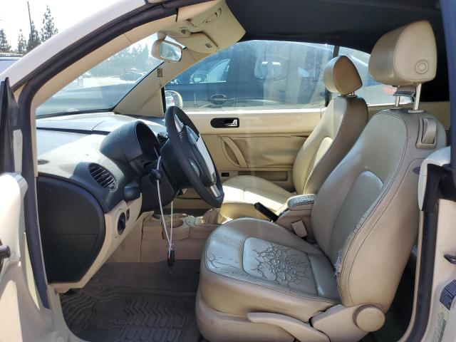 3VWBM31YX4M345832 - 2004 VOLKSWAGEN NEW BEETLE GL 奶油色 照片 7