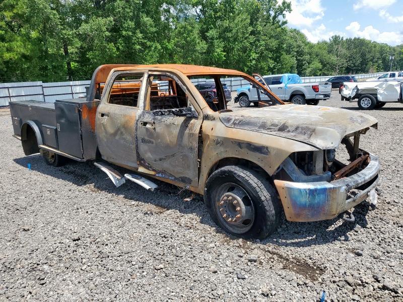 3C7WRNFL7HG529857 - 2017 RAM 5500 BURN photo 4