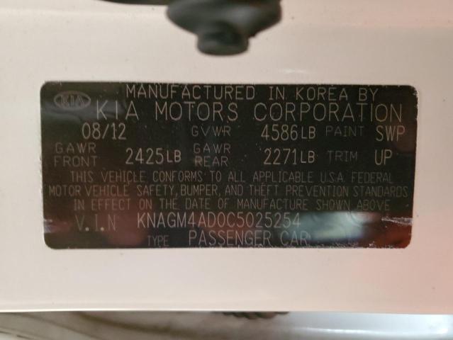 KNAGM4AD0C5025254 - 2012 KIA OPTIMA HYBRID WHITE photo 12