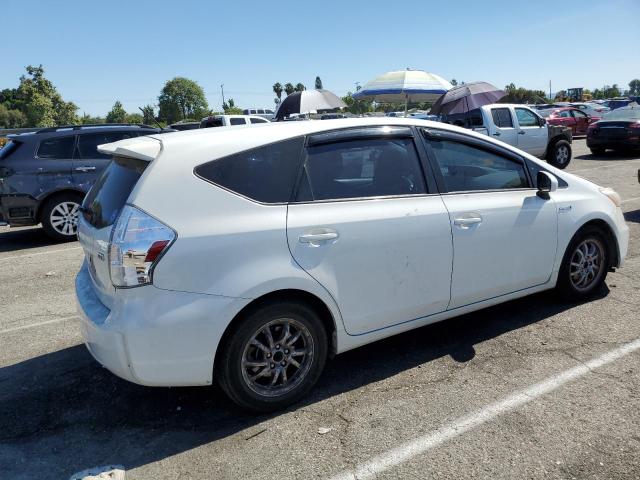 JTDZN3EU8C3130312 - 2012 TOYOTA PRIUS V WHITE photo 3