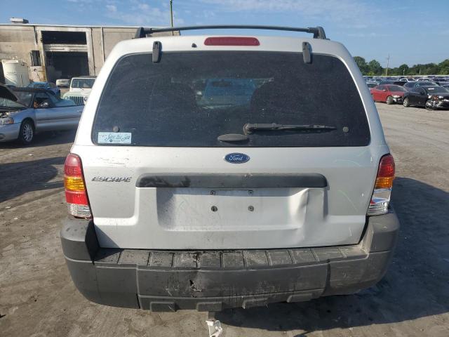 1FMCU92Z95KC23114 - 2005 FORD ESCAPE XLS SILVER photo 6