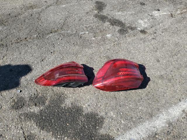 5UXTR9C53KLE12351 - 2019 BMW X3 XDRIVE30I WHITE photo 12