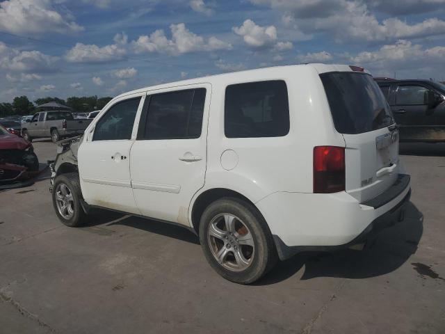 5FNYF3H79CB004638 - 2012 HONDA PILOT EXLN WHITE photo 2