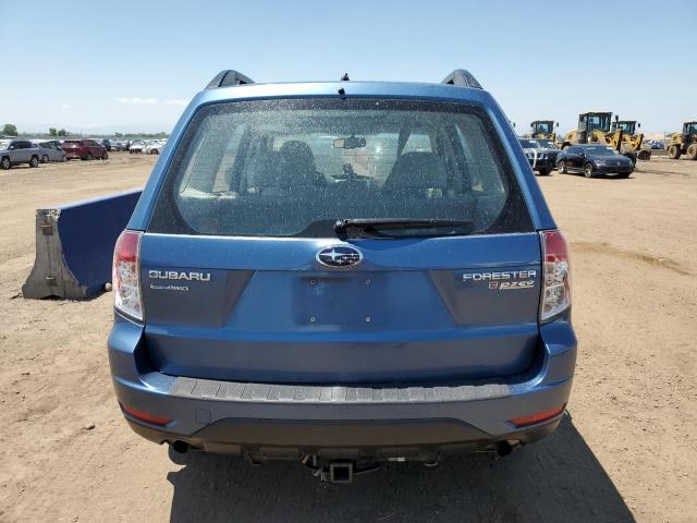JF2SH6BC8AH914738 - 2010 SUBARU FORESTER XS Blau Foto 6