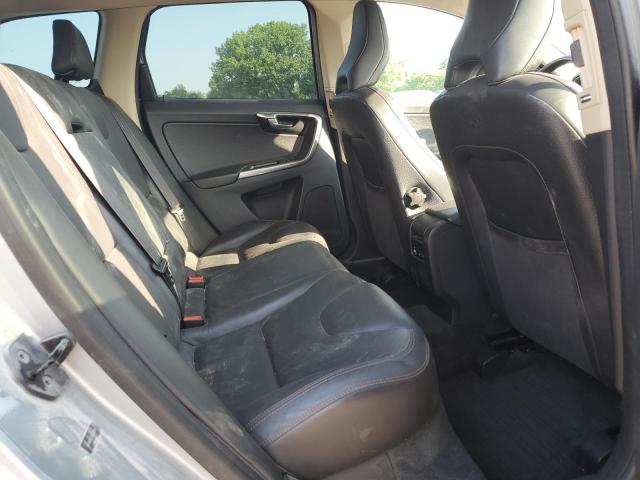 YV4902DZ2C2321328 - 2012 VOLVO XC60 T6 SILVER photo 11
