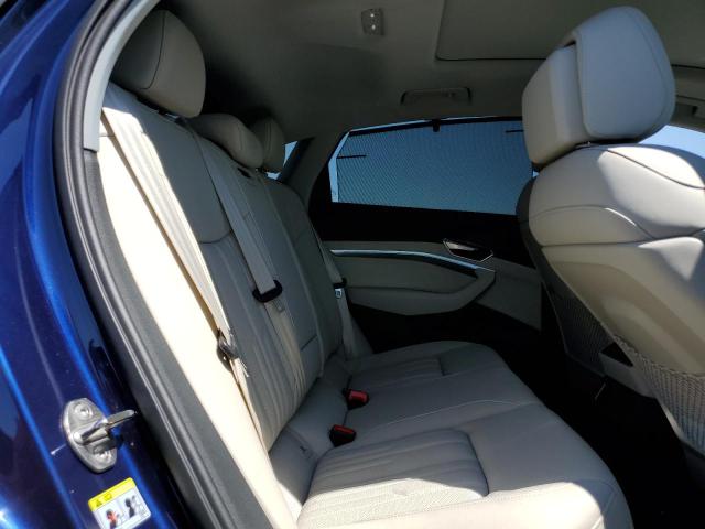WA13AAGE9MB032998 - 2021 AUDI E-TRON SPORTBACK PRESTIGE BLUE photo 11