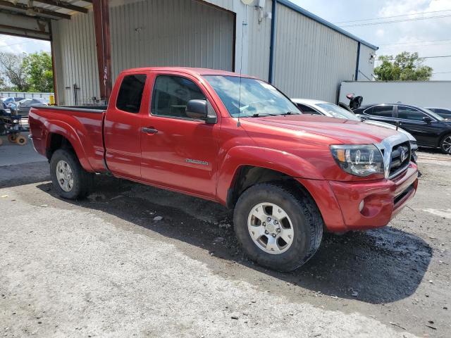 5TETU62N56Z158128 - 2006 TOYOTA TACOMA PRERUNNER ACCESS CAB RED photo 4