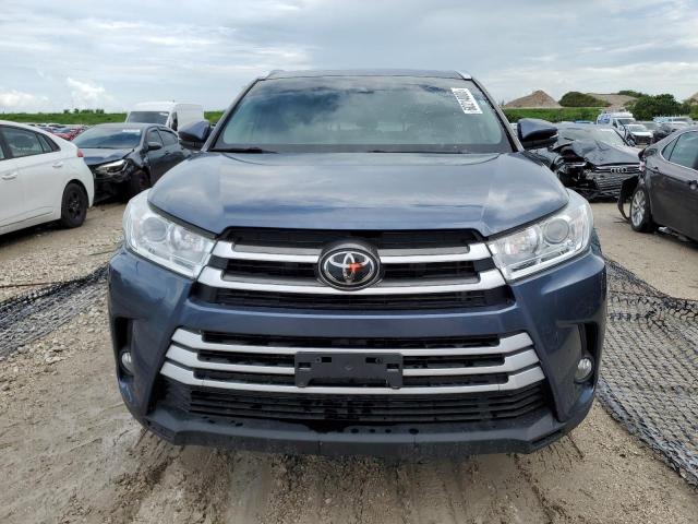 5TDJZRFH0KS738361 - 2019 TOYOTA HIGHLANDER SE BLUE photo 5