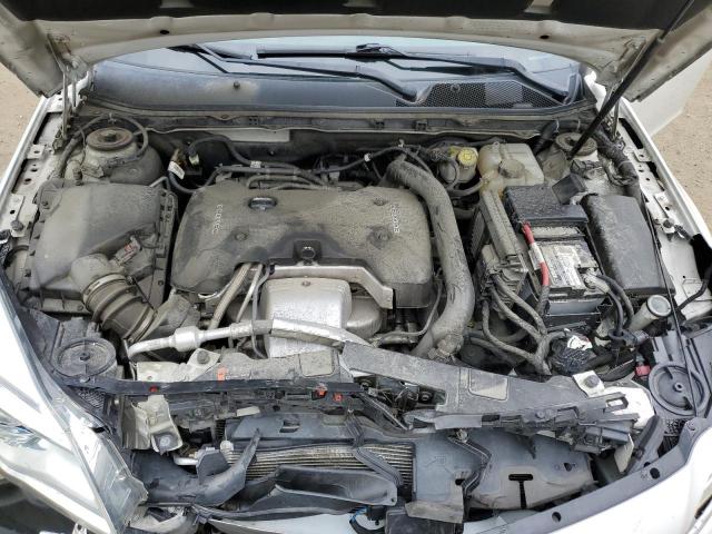 2G4GV5GX5G9207964 - 2016 BUICK REGAL GS WHITE photo 11