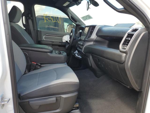 3C6UR5DL8NG326454 - 2022 RAM 2500 BIG HORN/LONE STAR WHITE photo 5