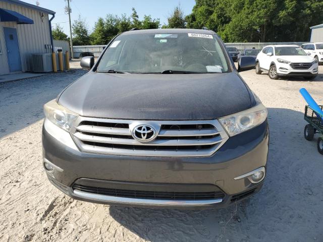 5TDZA3EH2DS041091 - 2013 TOYOTA HIGHLANDER BASE GRAY photo 5