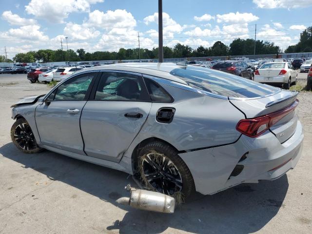 5XXG64J25PG201373 - 2023 KIA K5 GT LINE GRAY photo 2