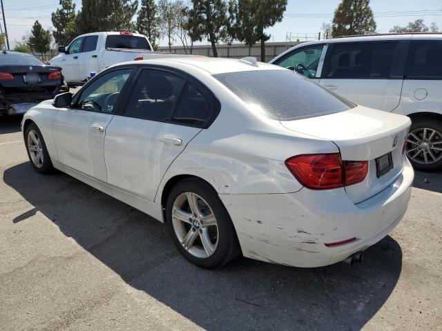 WBA3C1C52DF441338 - 2013 BMW 328 I SULEV WHITE photo 2