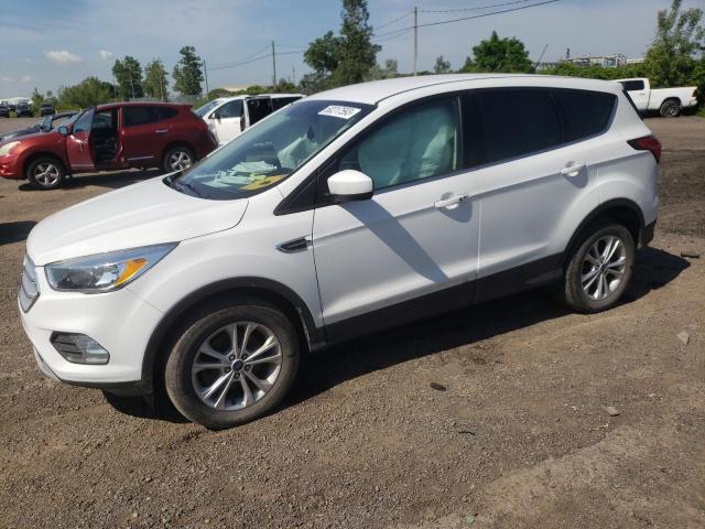 1FMCU9GD1KUC39871 - 2019 FORD ESCAPE SE WHITE photo 1