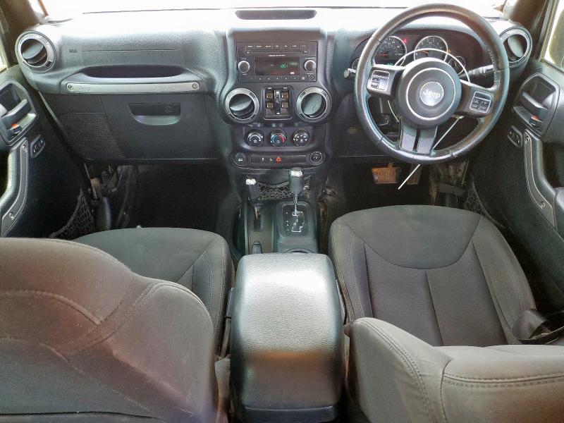 1C4BJWKGXGL232424 - 2016 JEEP WRANGLER U SPORT Siyah fotoğraf 8