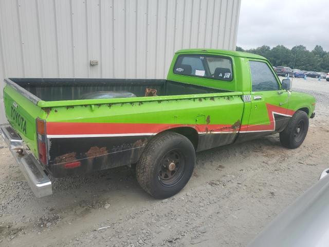 JT4RN44S3C0073962 - 1982 TOYOTA PICKUP 1/2 TON RN44 GREEN photo 3